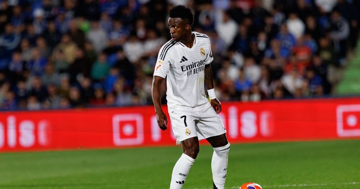 Real Madrid, ultimatum a Vinicius: rinnovo alle condizioni del club o cessione immediata