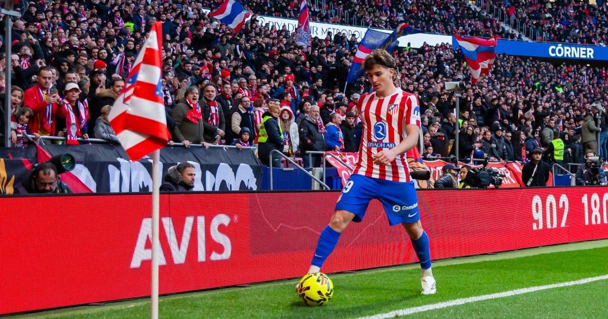 Il Barcellona non partecipa ad aste per Julián Álvarez: il Real Madrid spaventa ma i blaugrana non mollano