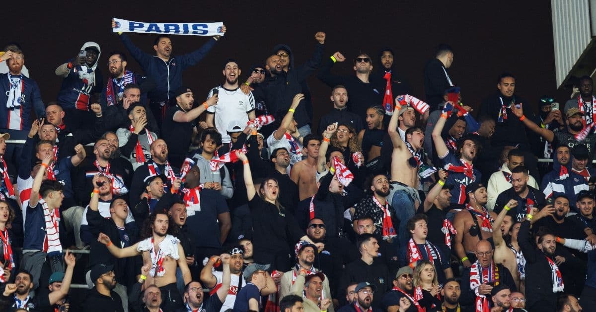 Tra colpi alla Zlatan e numeri da urlo: chi è Mika Godts, la nuova gemma dell'Ajax che strega il PSG