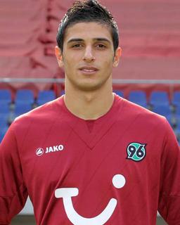 Erdal Akdarı