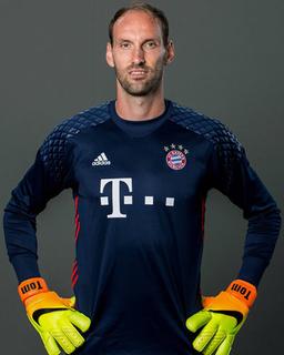 Tom Starke
