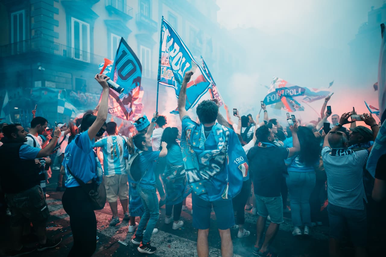 Da flop a top in 365 giorni: solo il Napoli nella storia