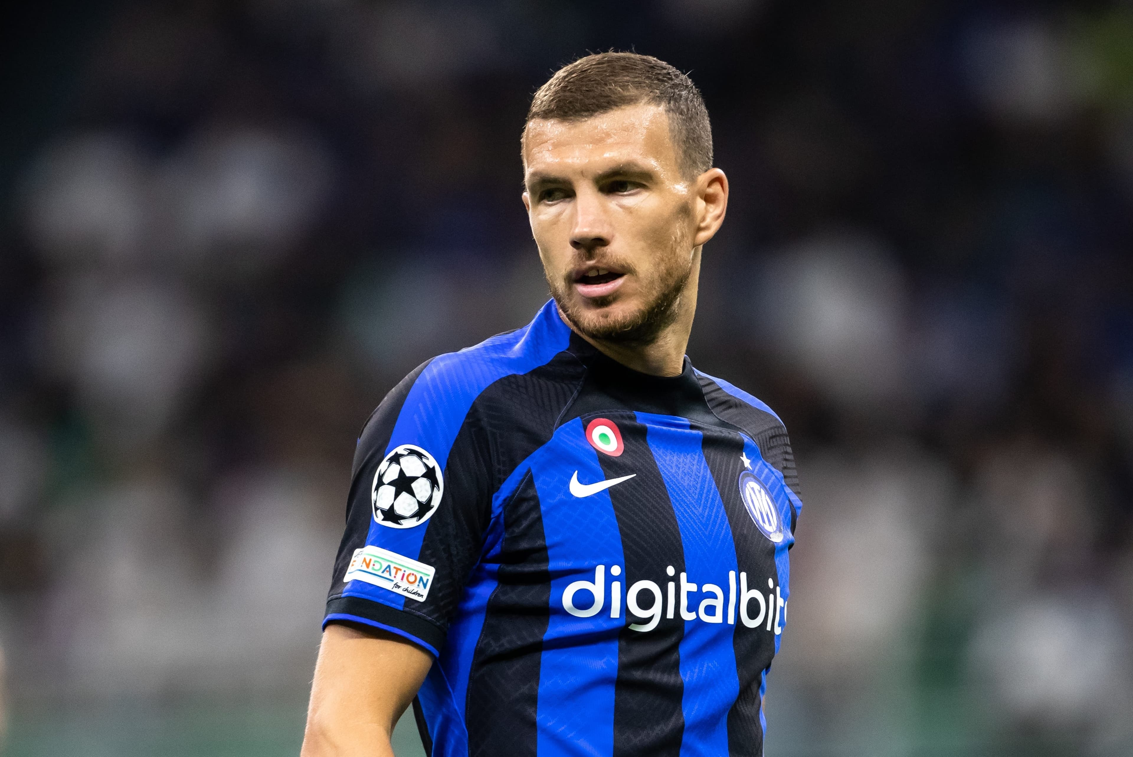Dzeko fa 101 in Serie A: Inzaghi punta sull’ariete bosniaco per sbancare il Camp Nou