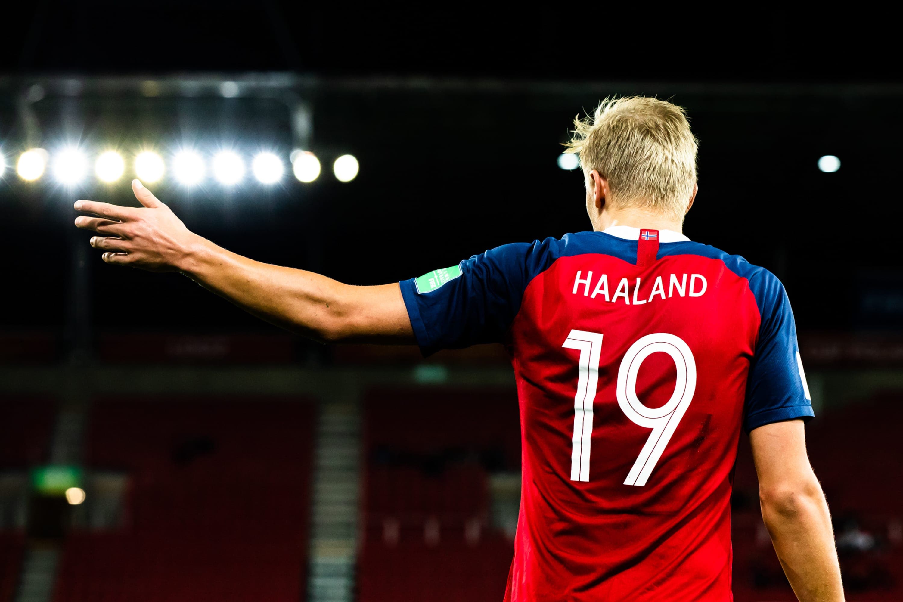 Haaland fa 25 nelle prime 20 presenze, bruciato il record di Mbappé e Benzema