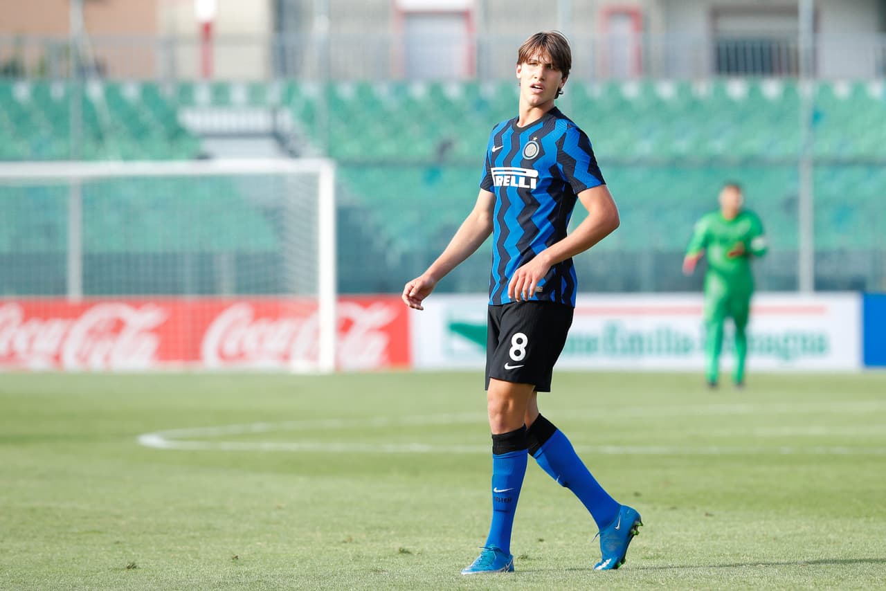 Inter, Cesare Casadei approda al Chelsea: numeri e statistiche dell’ultimo talento che ha lasciato l’Italia