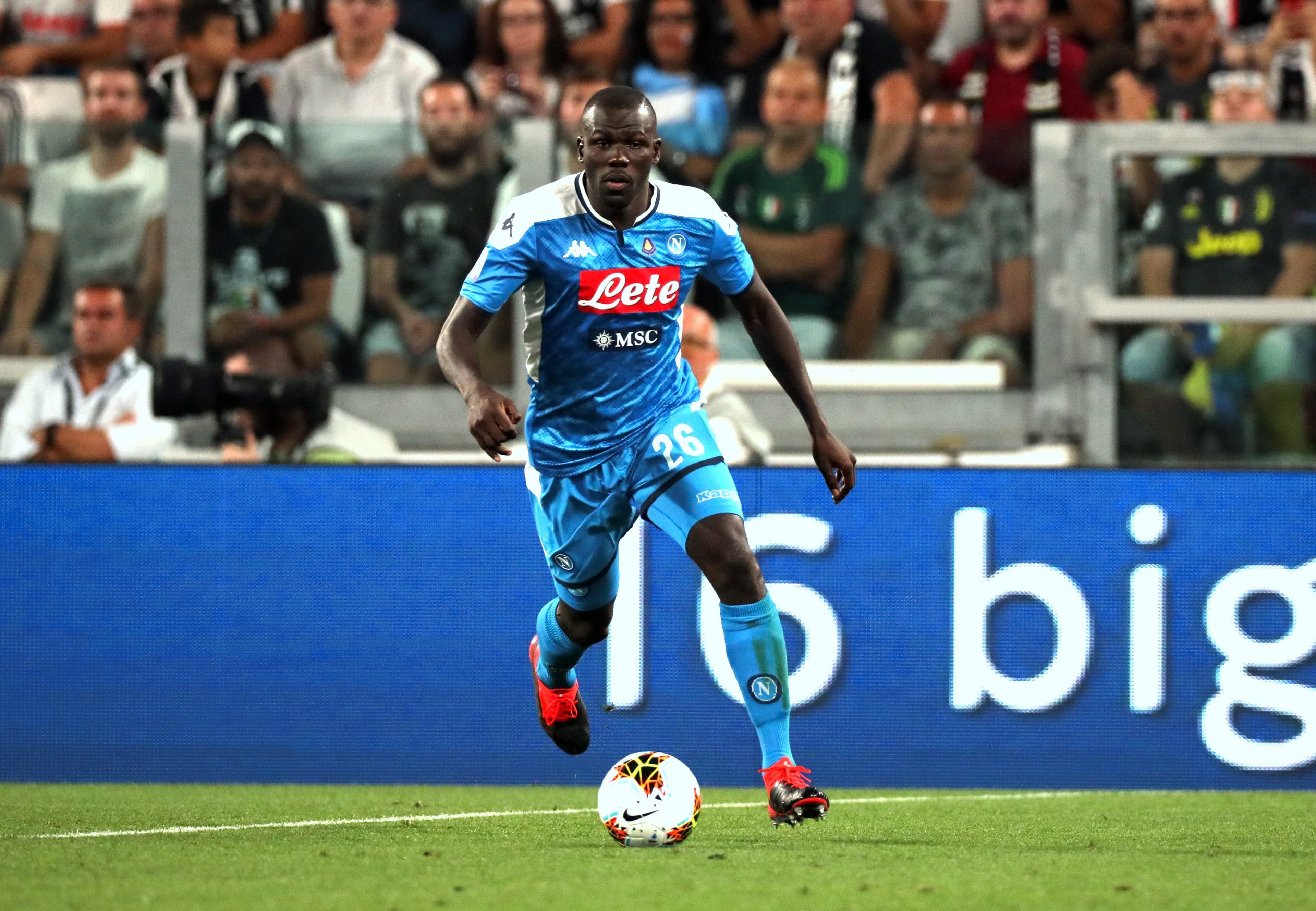 Juventus: rebus De Ligt, per la difesa Allegri punta Koulibaly e Bremer: le statistiche dei due difensori nel mirino dei bianconeri