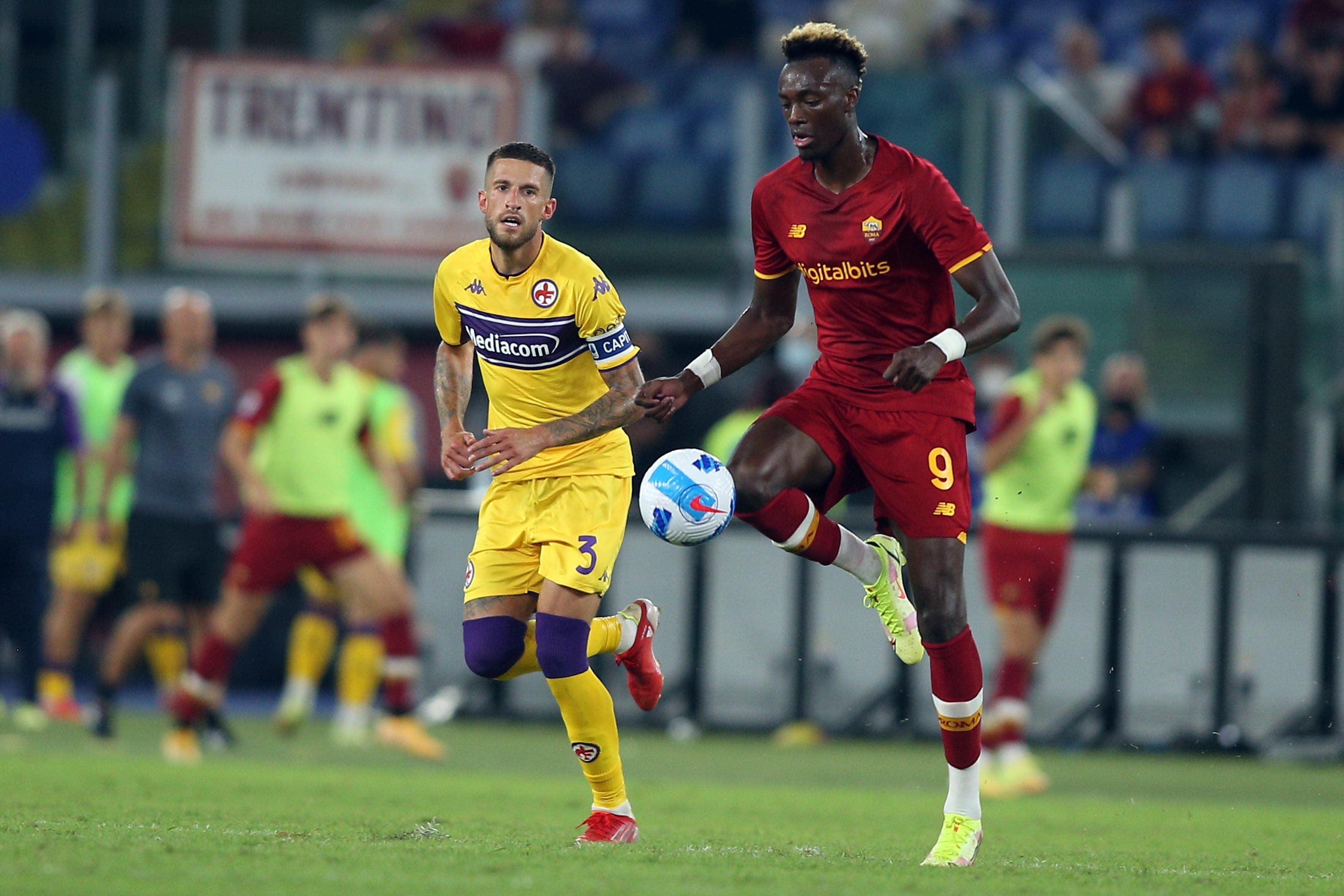Roma e Fiorentina, all-in per l'Europa: al Franchi è scontro Mourinho-Italiano