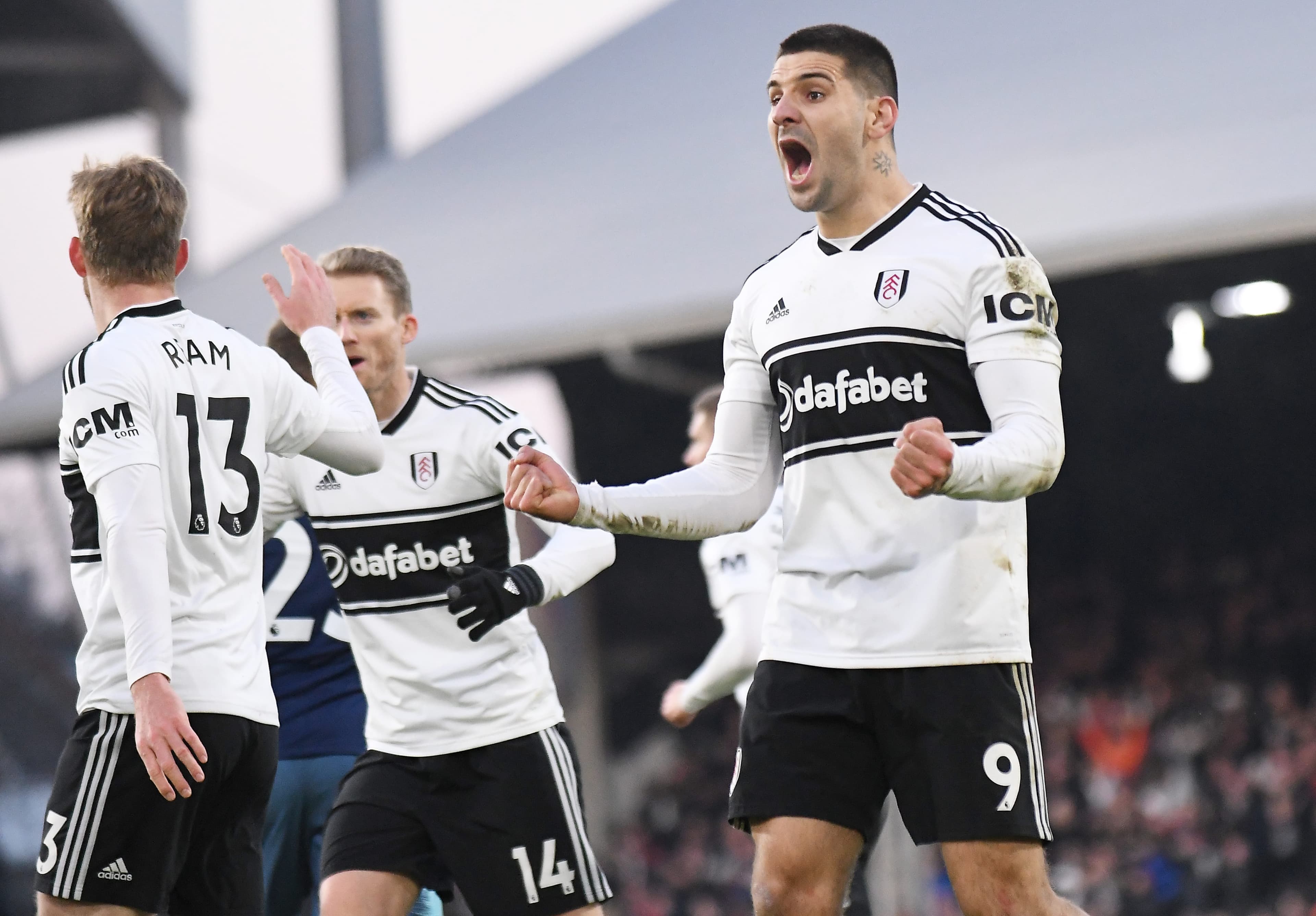È sempre Mitrovic-gol: l’attaccante serbo riporta il Fulham in Premier League e mette nel mirino il record di marcature stagionali