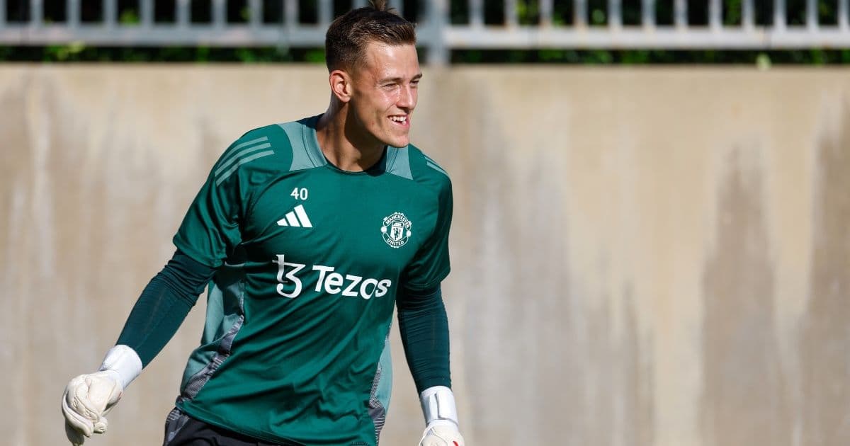 Manchester United, Vitek prenota il futuro: il gigante ceco che sfida Lammens