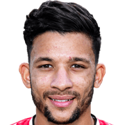 Macauley Bonne