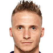 Alexander Büttner
