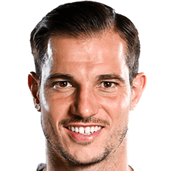 Cédric Soares