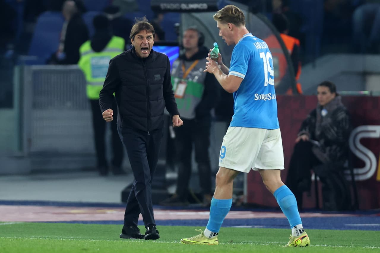 "Conte è il peggiore. Sempre arrabbiato, forse perché non fa sesso"