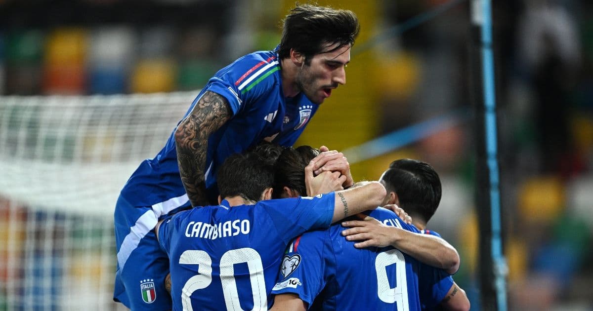 La maglia azzurra dell’Italia nasce da una nevicata!