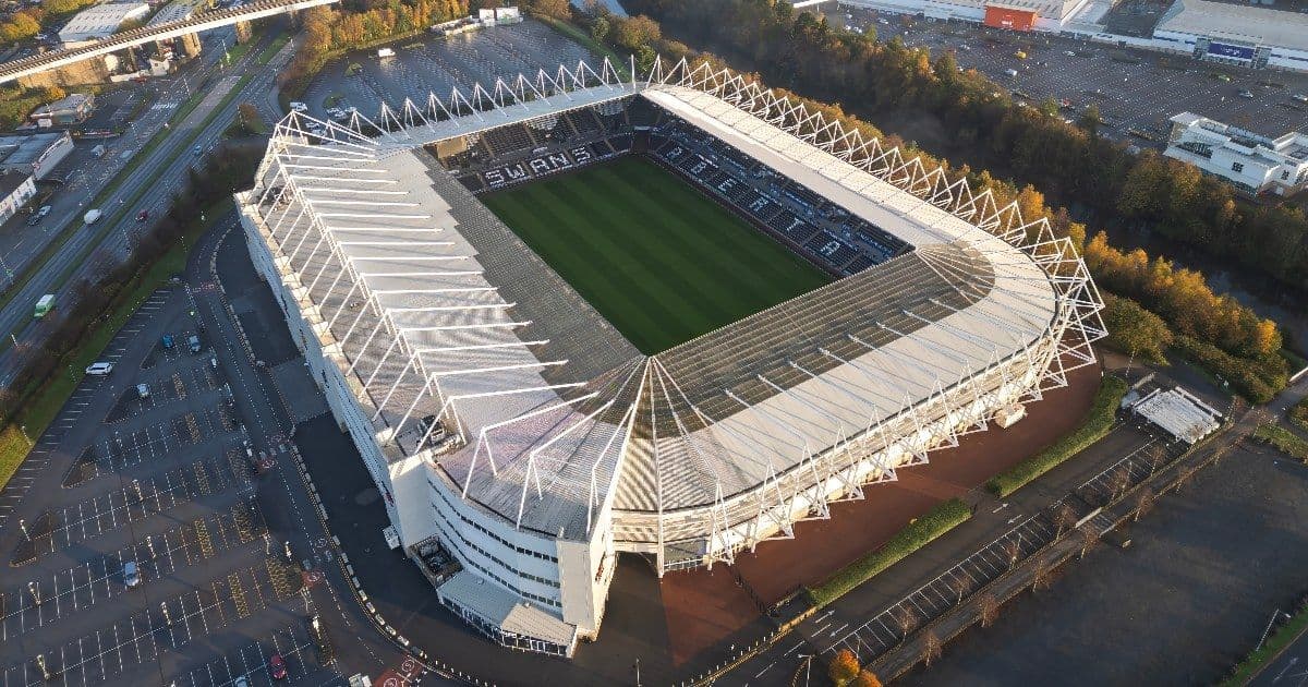 Pronostico Swansea City-Bristol City: analisi e probabili formazioni 21/02/2026 Championship