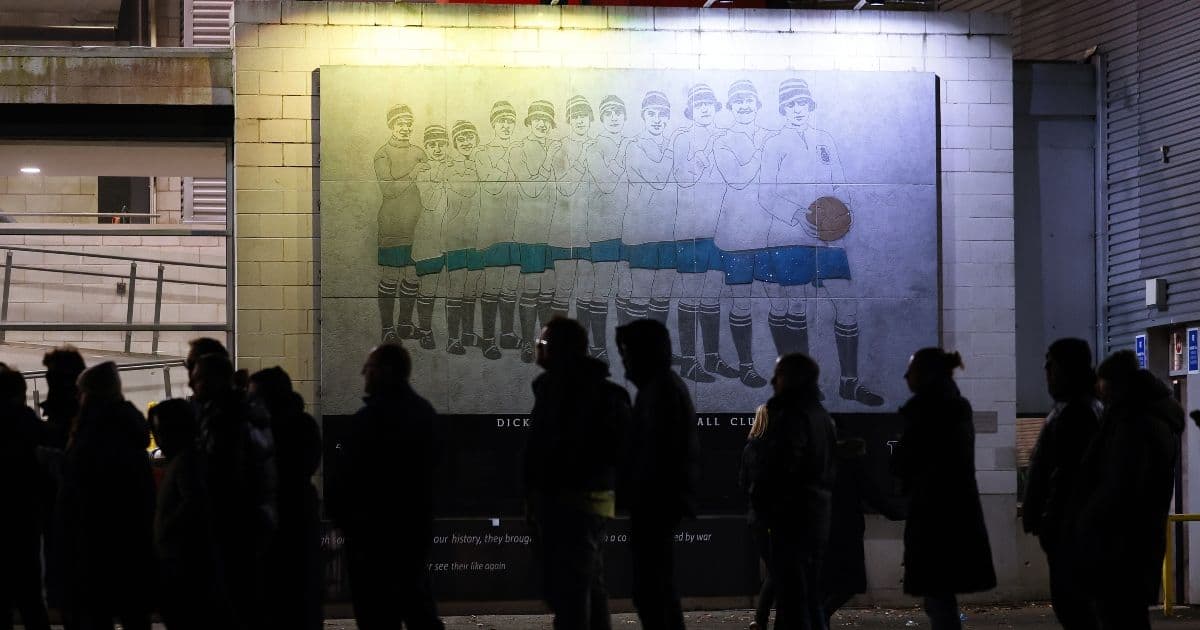 La Dick, Kerr’s Ladies Football Club diventa un fenomeno di massa durante la Prima Guerra Mondiale