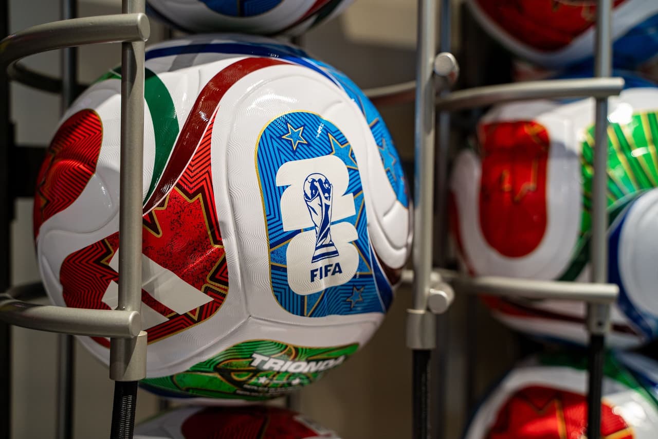 Mondiali 2026, bufera FIFA: stop alle domande in spagnolo, decisione che divide