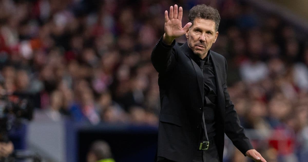 Simeone blinda Julián Álvarez: "Il nostro gioco ruoterà intorno a lui, è il migliore che abbiamo"